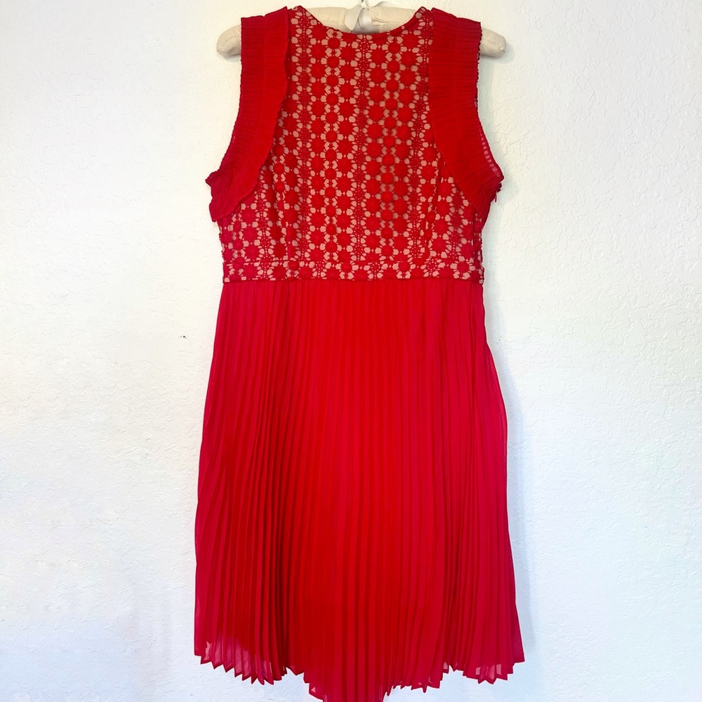 NWT FOXIEDOX Red Pleated Lace Dress Size Large
